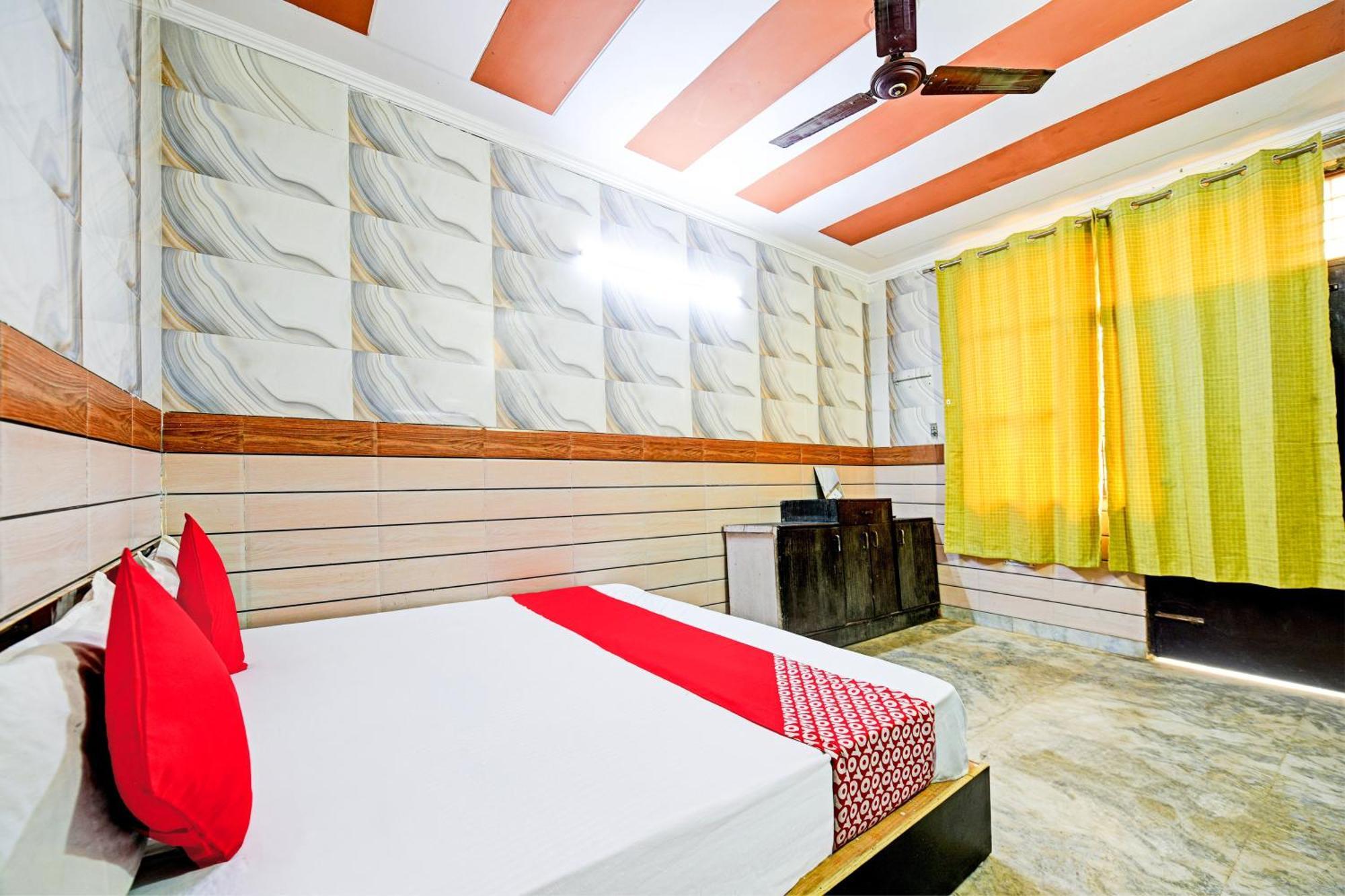 Hotel O Granville Ню Делхи Екстериор снимка
